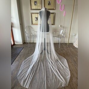 Cathedral Petite Pois Veil